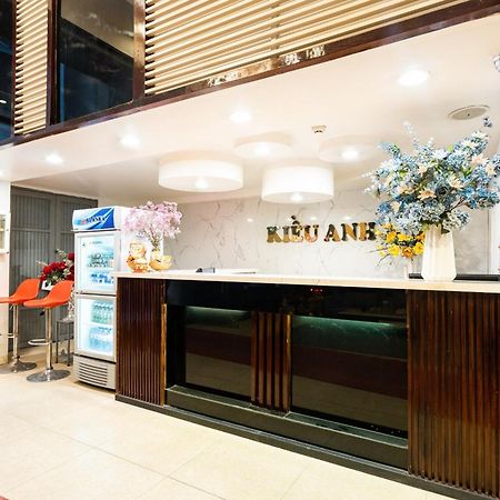 Kieu Anh Hotel - 81 Trung Kinh - By Bay Luxury Hanoi Buitenkant foto
