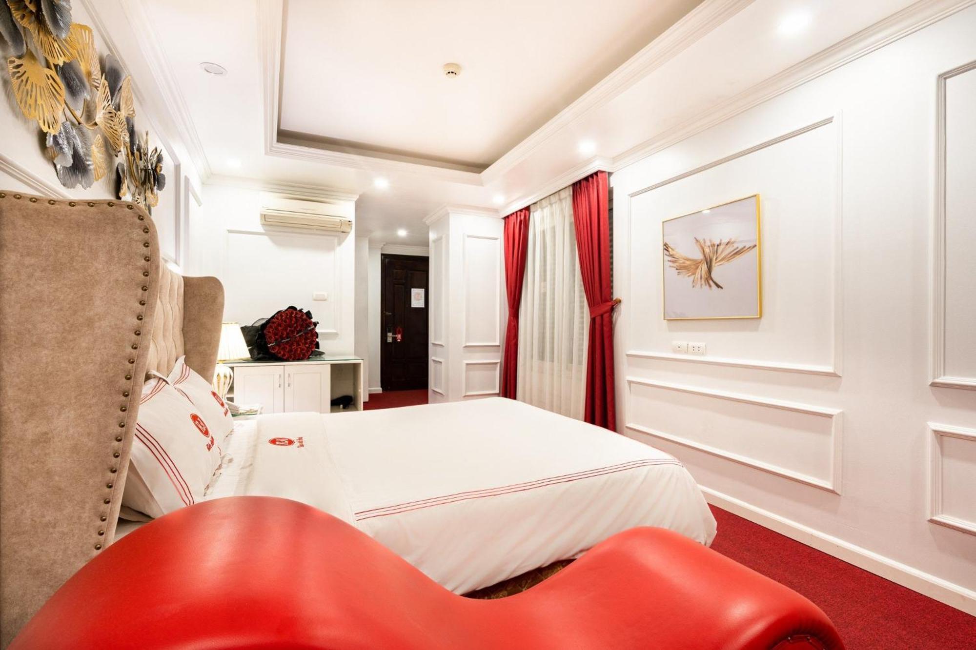 Kieu Anh Hotel - 81 Trung Kinh - By Bay Luxury Hanoi Buitenkant foto