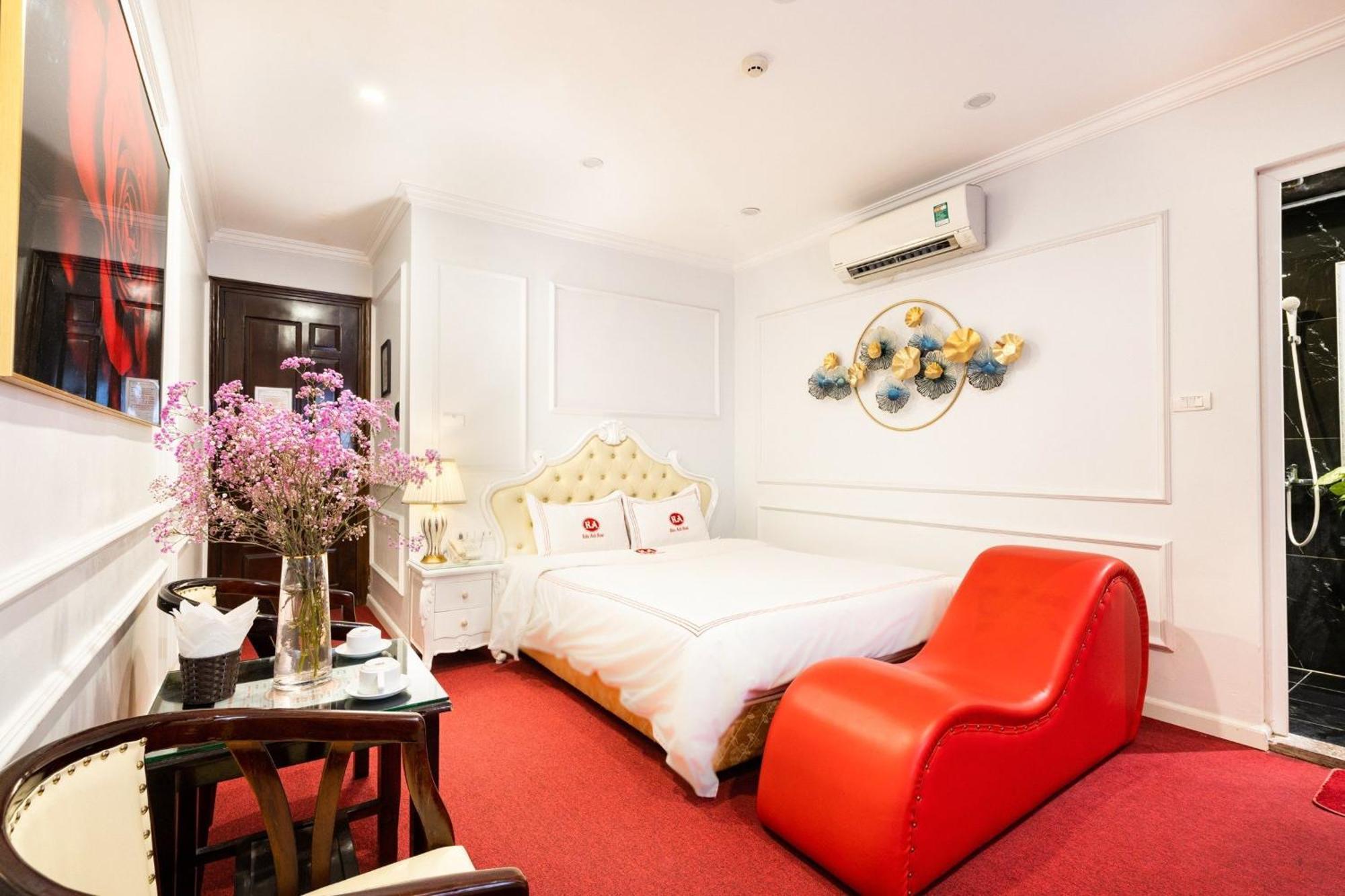 Kieu Anh Hotel - 81 Trung Kinh - By Bay Luxury Hanoi Buitenkant foto