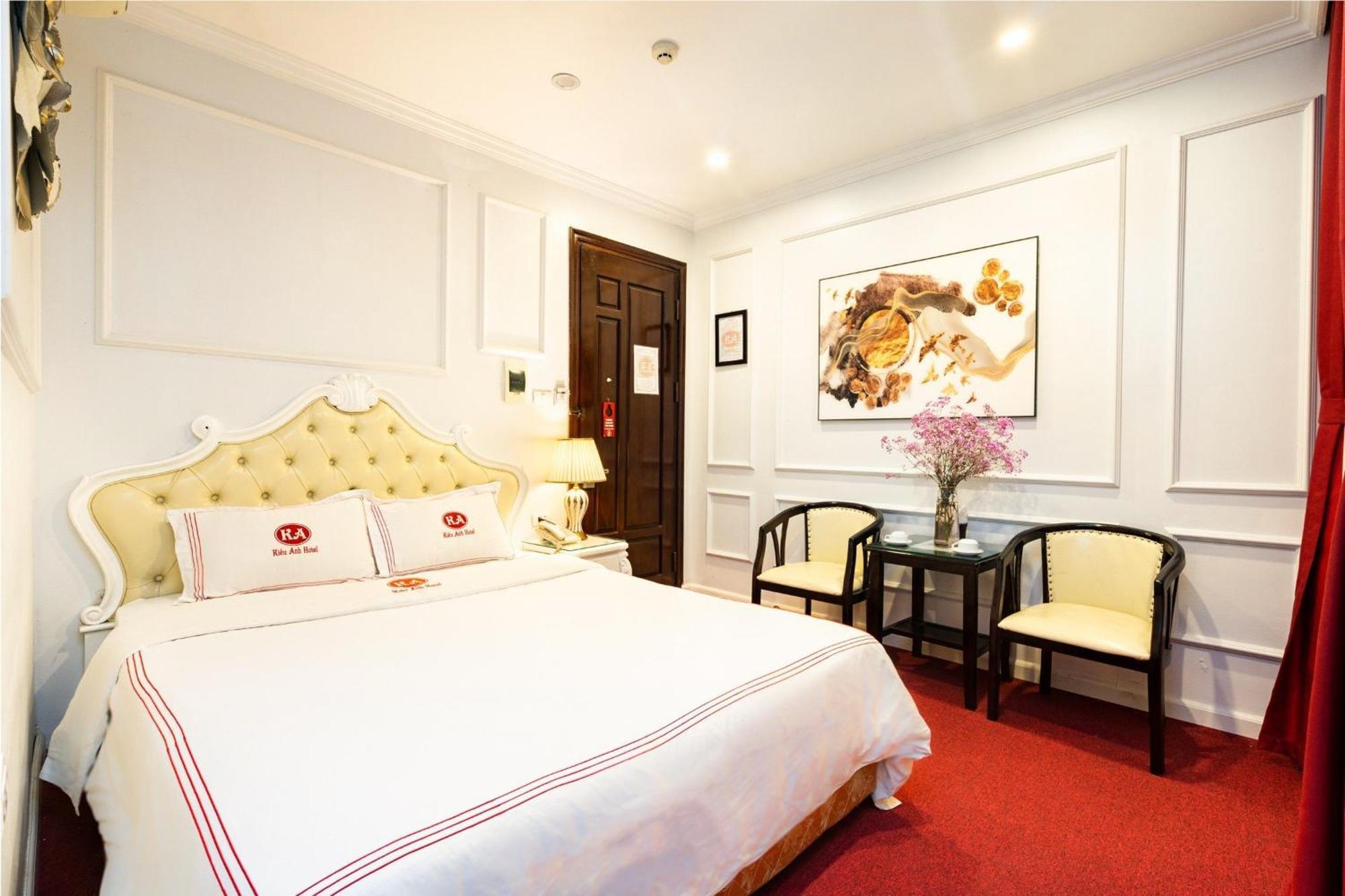 Kieu Anh Hotel - 81 Trung Kinh - By Bay Luxury Hanoi Buitenkant foto