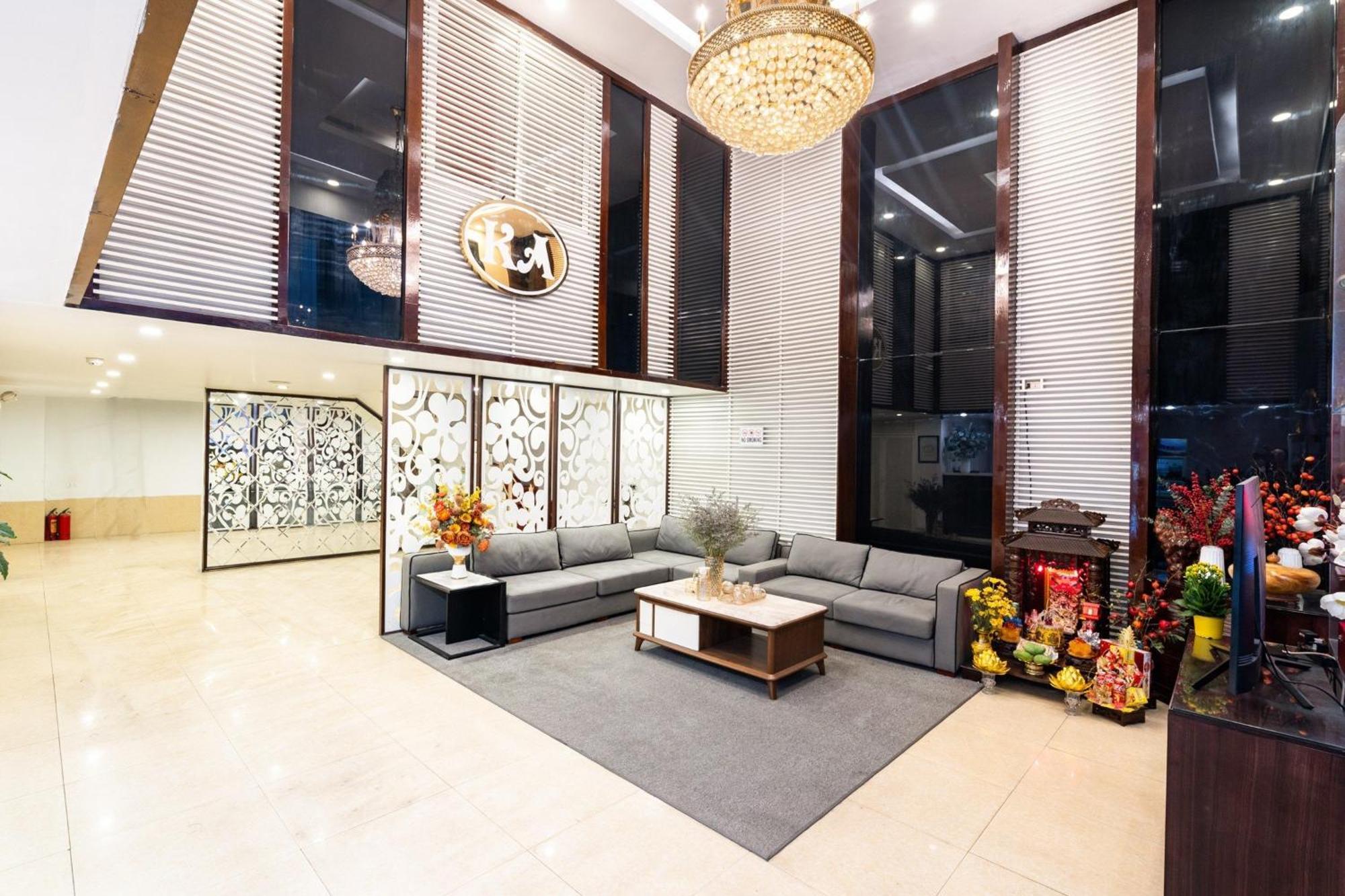 Kieu Anh Hotel - 81 Trung Kinh - By Bay Luxury Hanoi Buitenkant foto