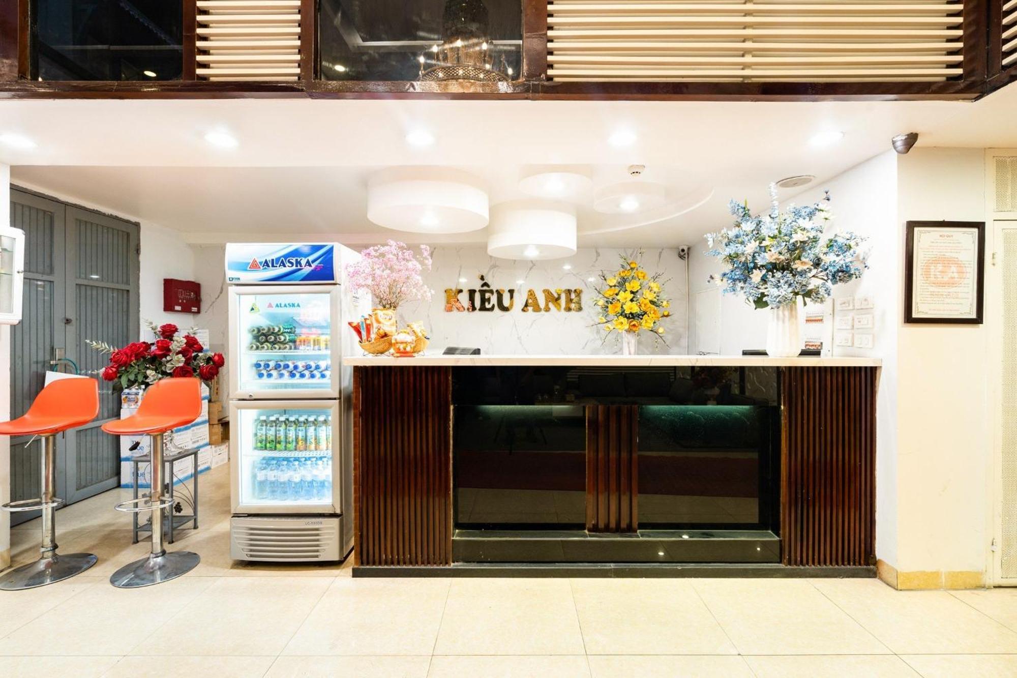 Kieu Anh Hotel - 81 Trung Kinh - By Bay Luxury Hanoi Buitenkant foto